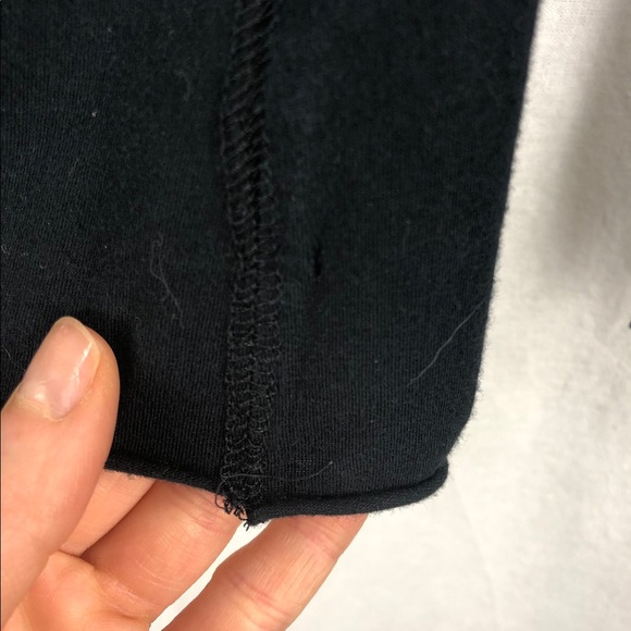 ⭐️ 5/$30 Forever 21 super soft/stretchy tee - Picture 7 of 7